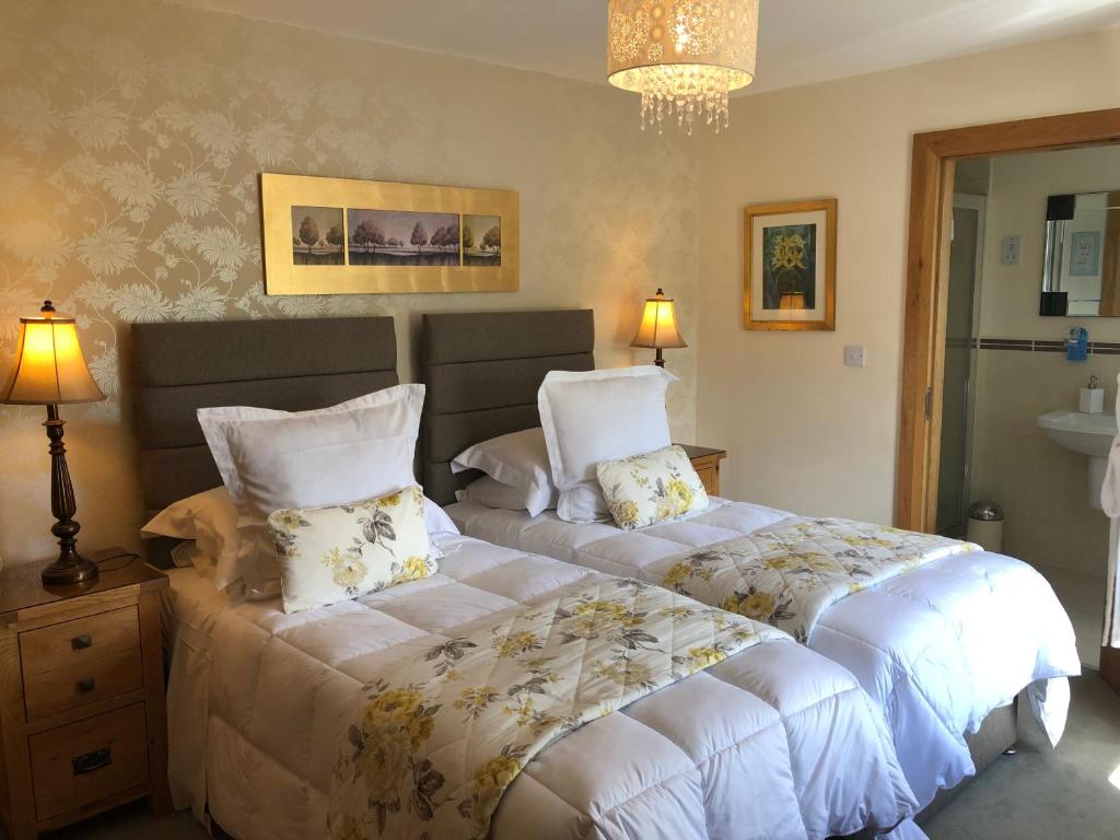Crowfield House photo