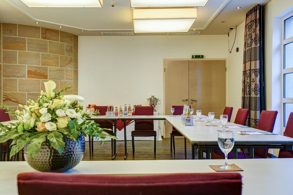 Tárgyalóterem/bálterem