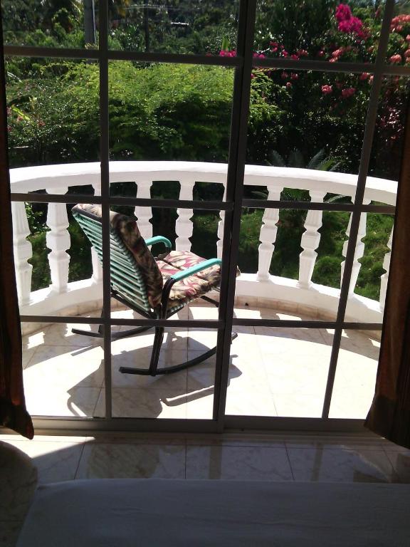 Trade winds vacation rentals photo