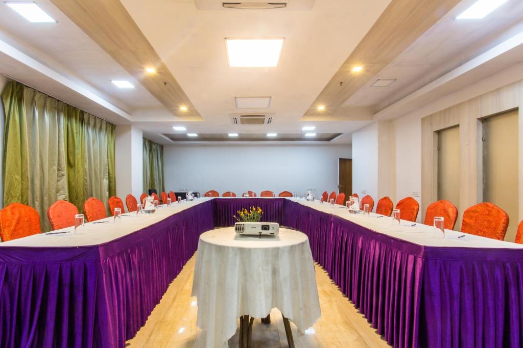 Business center