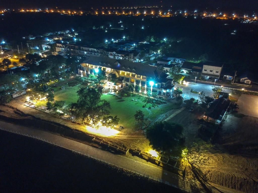 ทัศนียภาพภายนอกโรงแรม