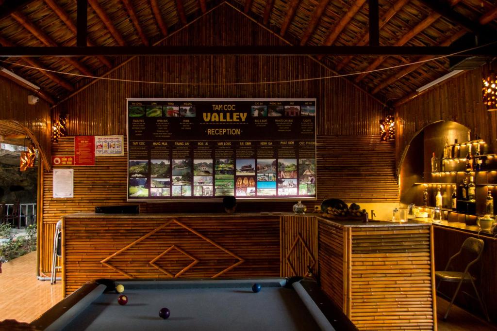 Tam Coc Valley Bungalow photo