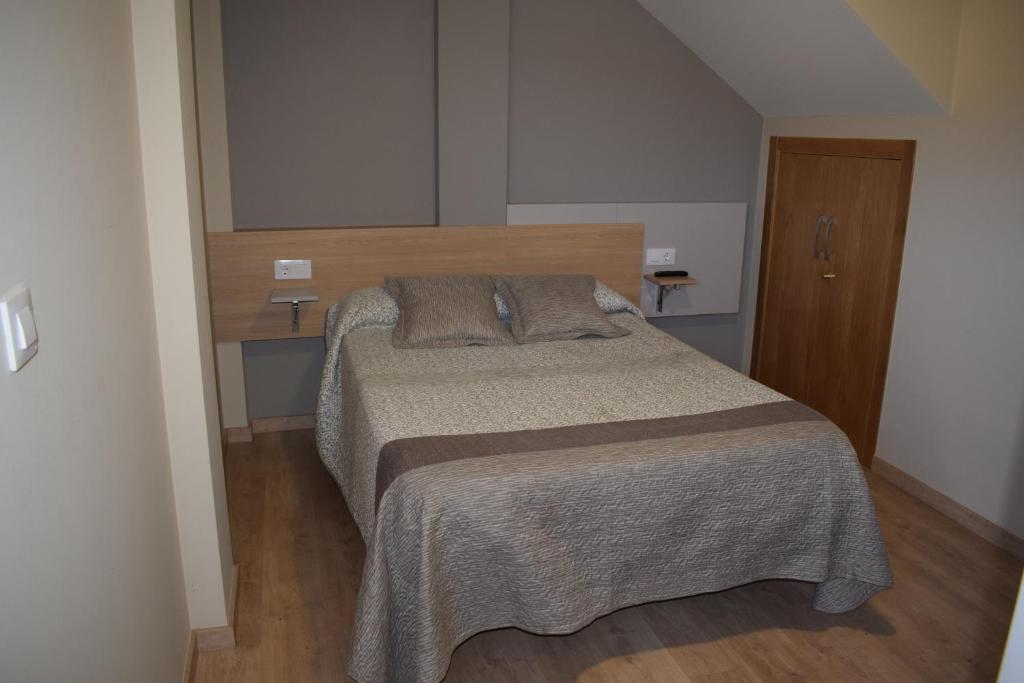 Pension Albergue Los Caminantes photo