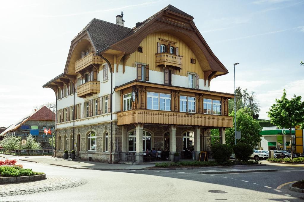 Hotel Taverna — Hotel in Sense