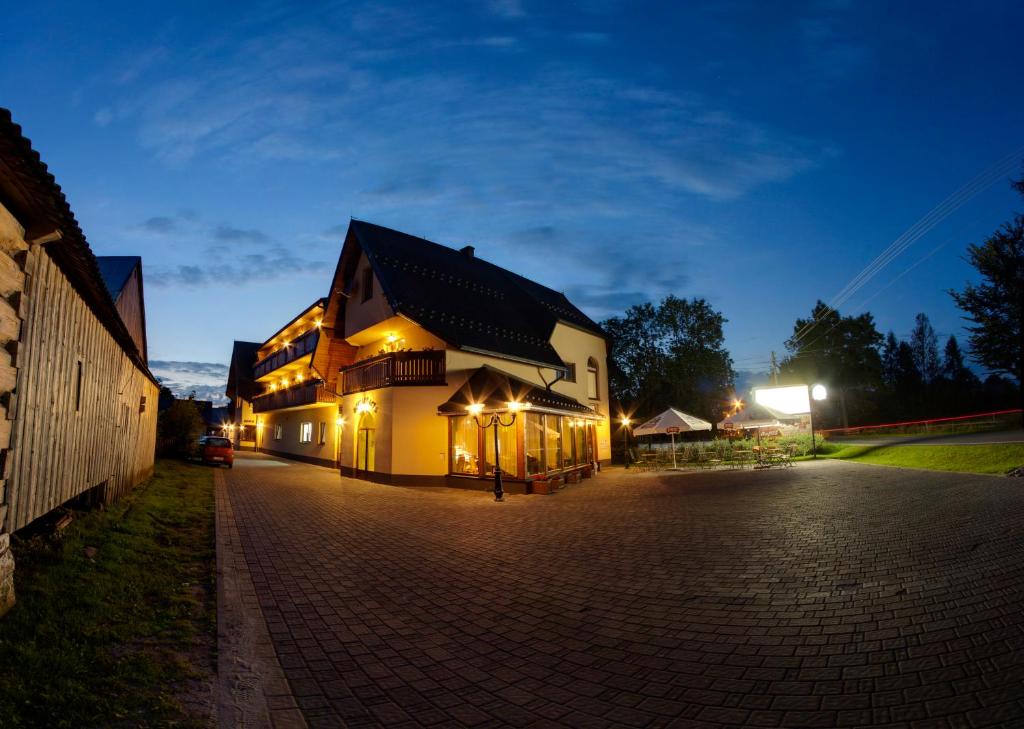 Pokoje Goscinne Galica — Hotel in Chocholow