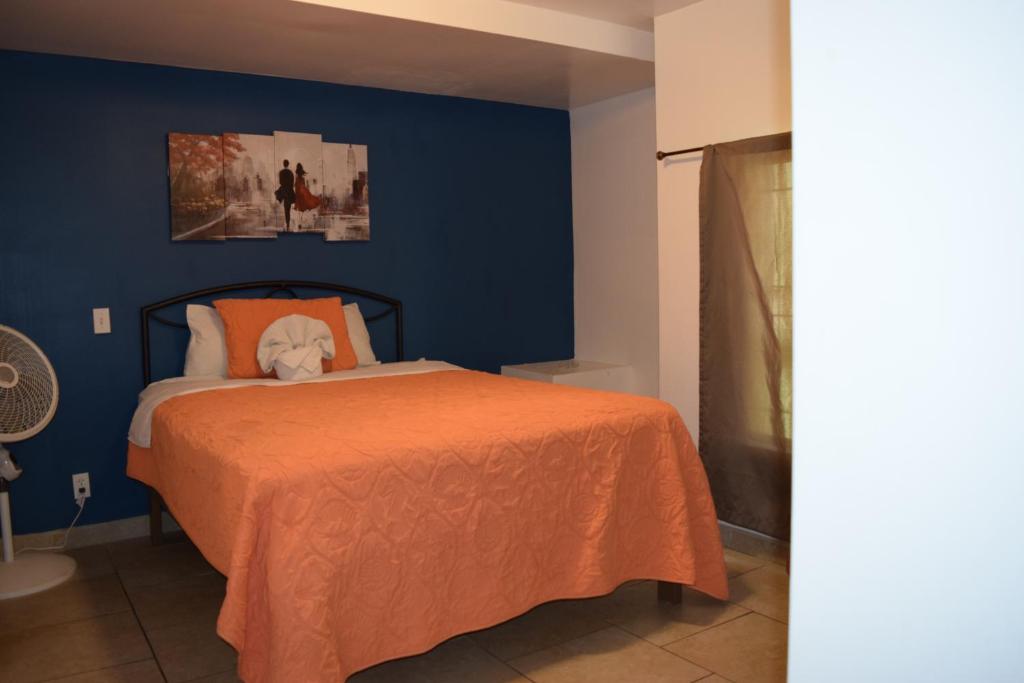Hotel Revolución - 4