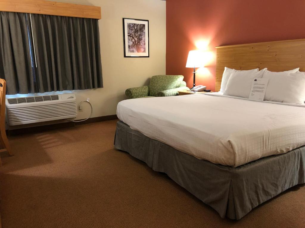 AmericInn by Wyndham Princeton IL photo