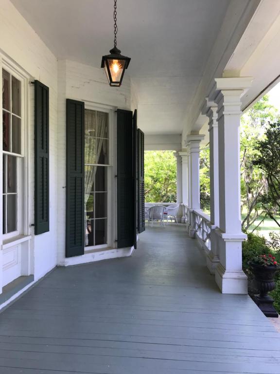 Canemount Plantation Inn photo