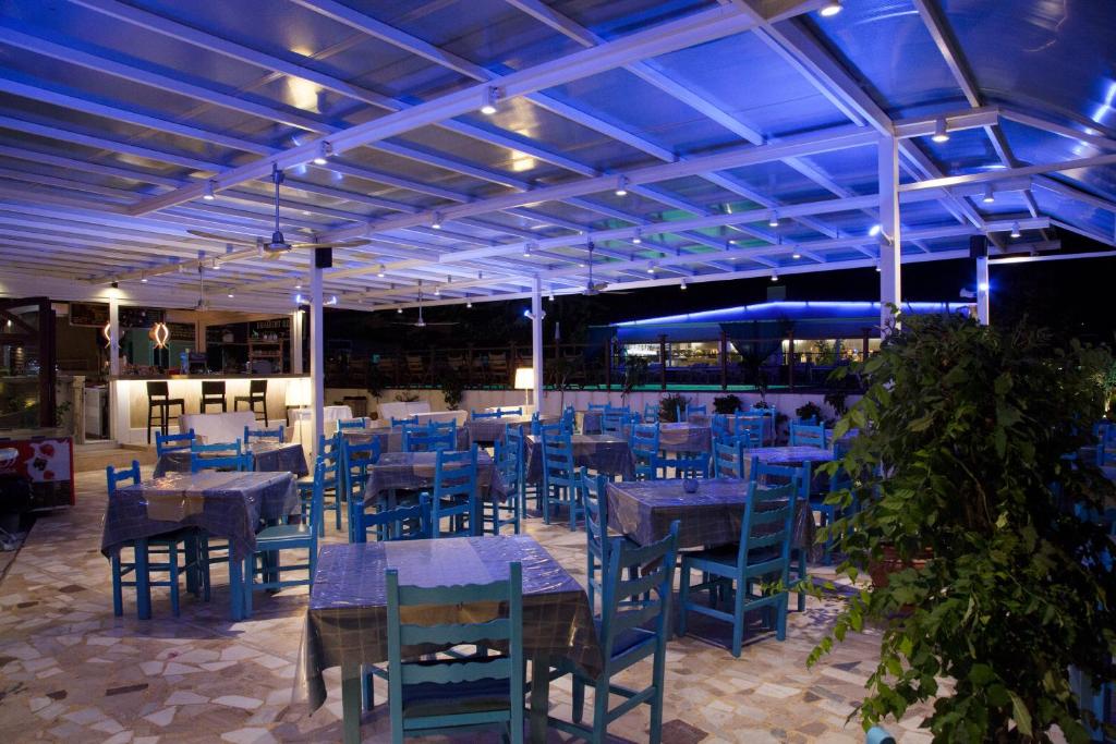 Sacallis Inn Beach Hotel — Restaurant & bars in Kefalos, South Aegean