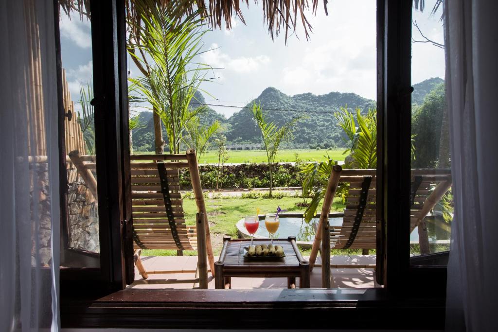 タム コック ライス フィールズ リゾート (Tam Coc Rice Fields Resort)