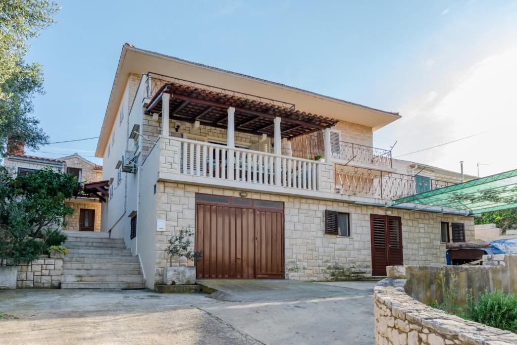 Apartment Dada - ST, Supetar