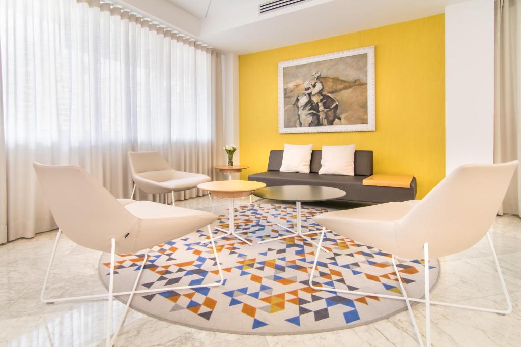 Prince Park — Hotel rooms in Benidorm, Valencian Community