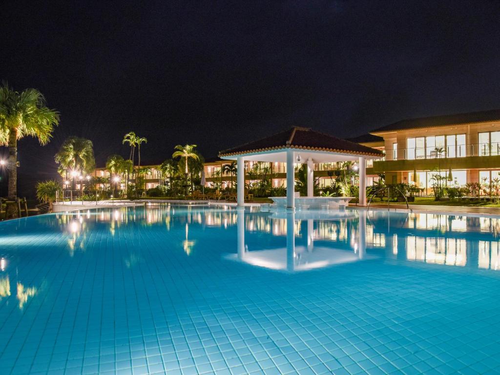 スイミングプール