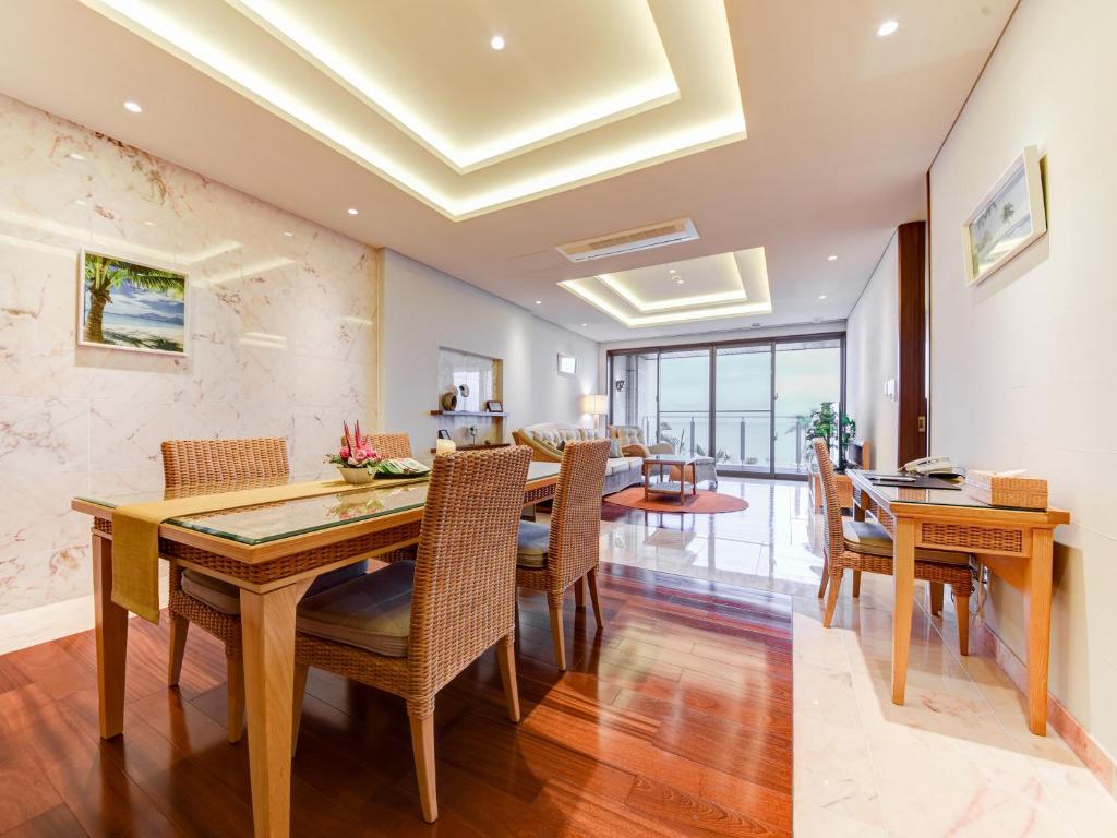 石垣リゾートホテル (Ishigaki Resort Hotel)