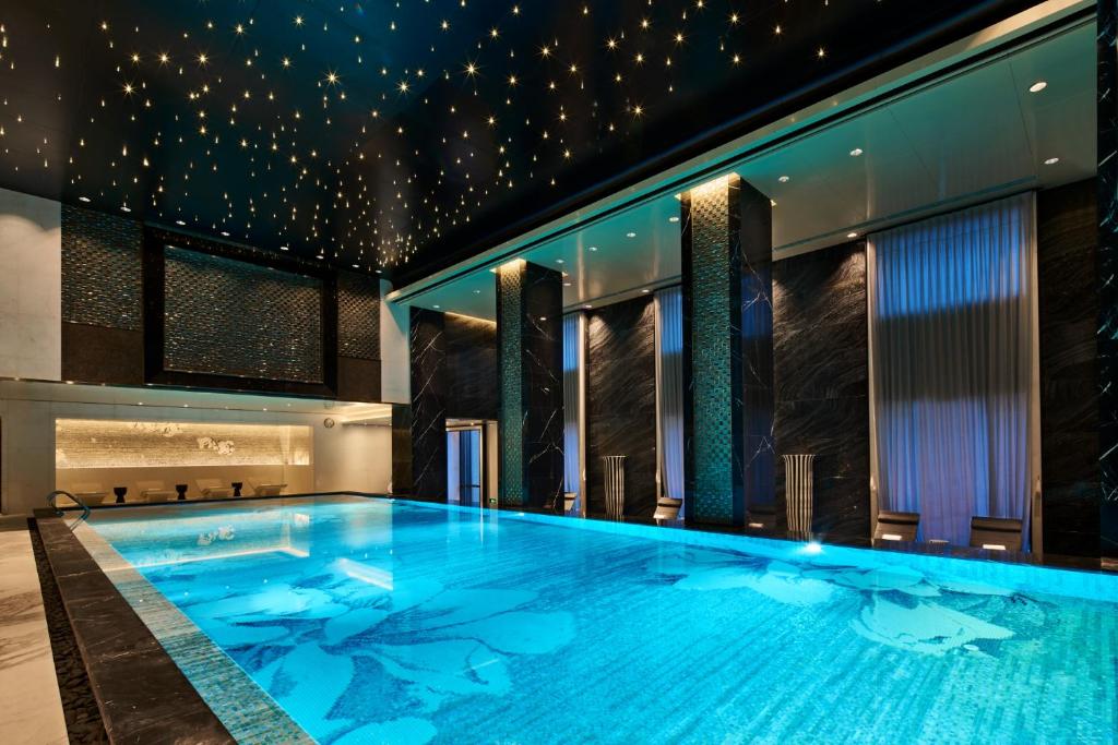 Swimming pool, Bellagio by MGM Shanghai in Shanghai