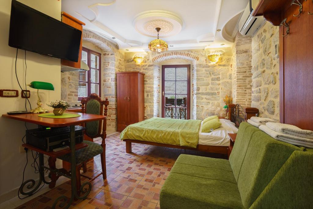 Apartments Wine House Old Town photo