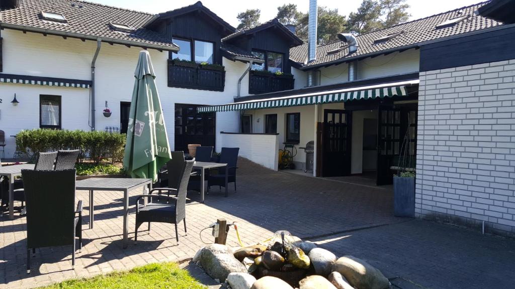 Landhotel Linden am Venekotensee ガーデン