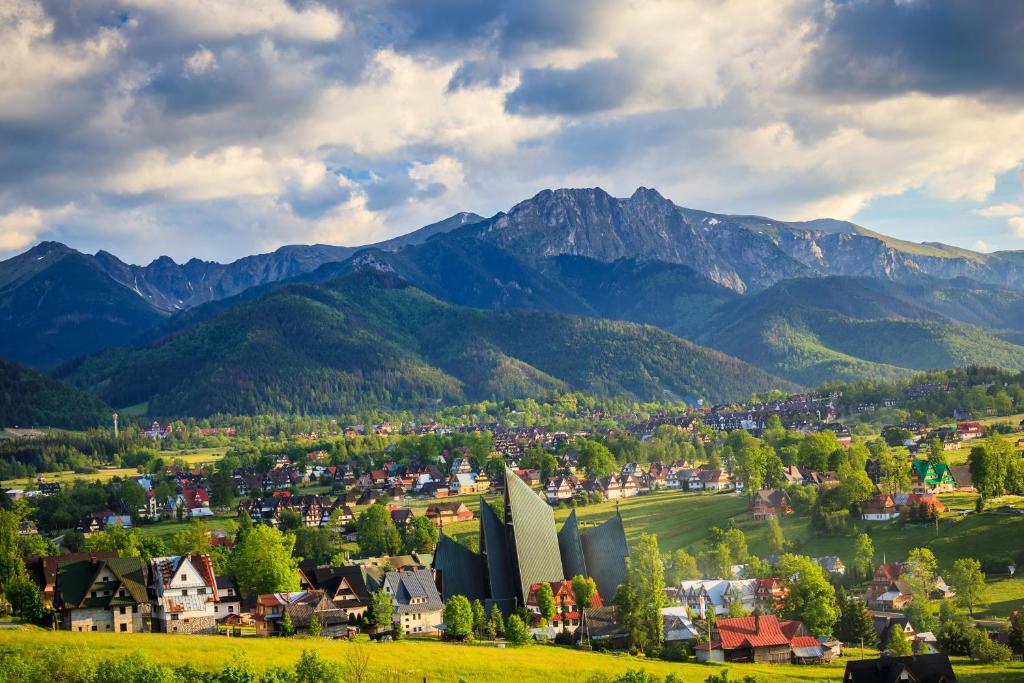Tatrzanski Ogrod Regional Houses Zakopane photo