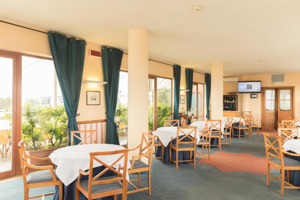 Best Western Hotel La Baia Photo 29