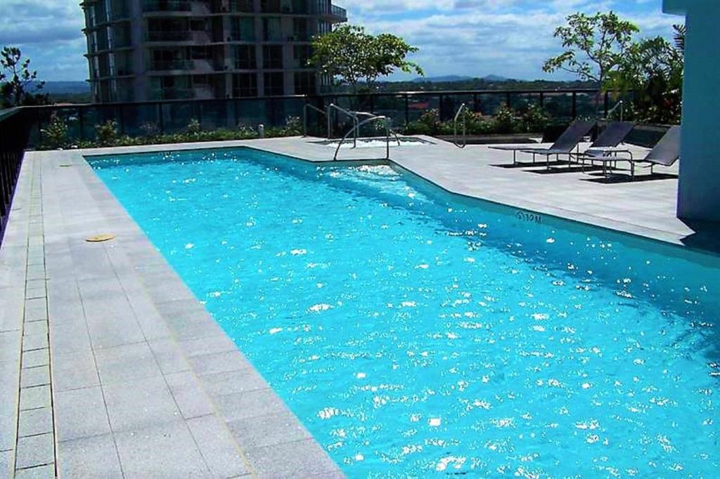 Circle on Cavil Holidays Gold Coast photo