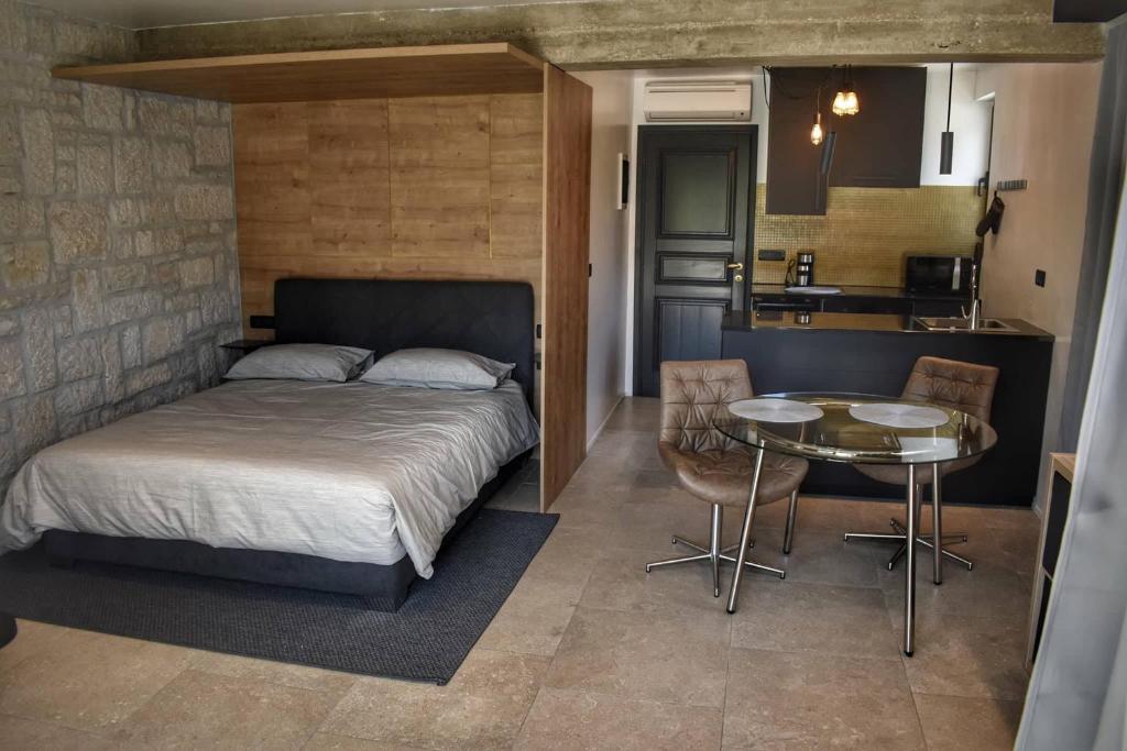 Studio Lycia, Rovinj