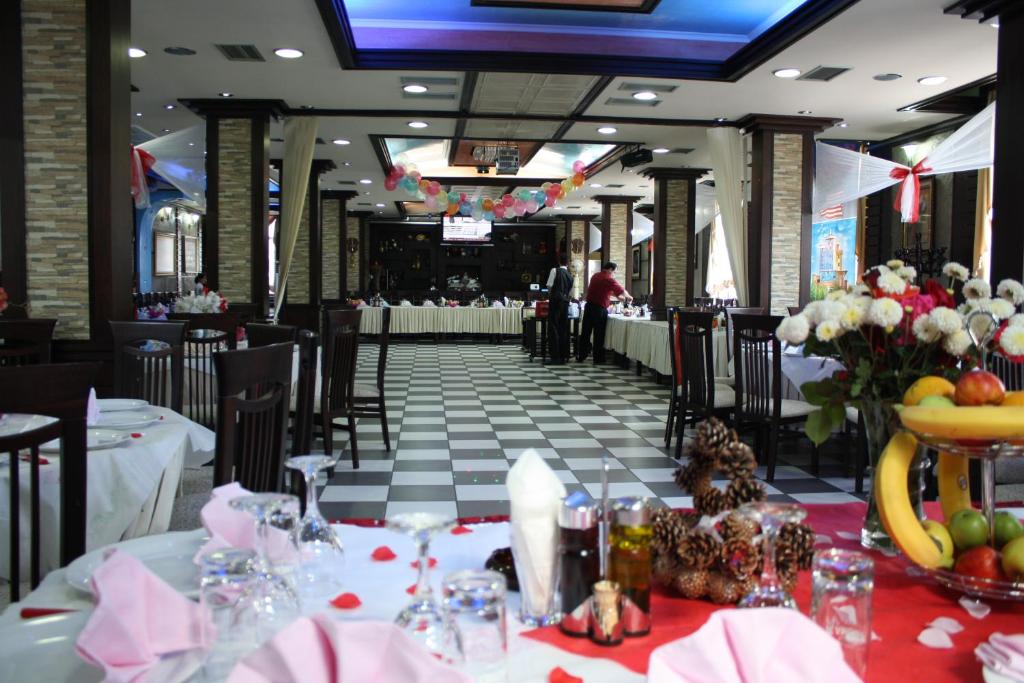 Hotel Bar Restaurant America photo