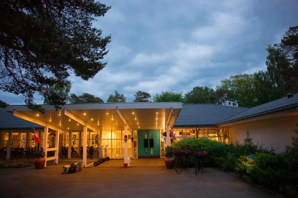 Strandhotel Balka Søbad, hotel in Neksø