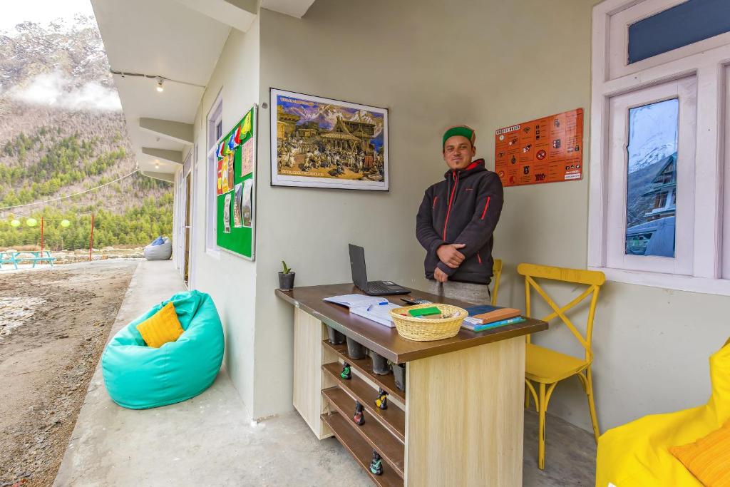 Zostel Chitkul photo