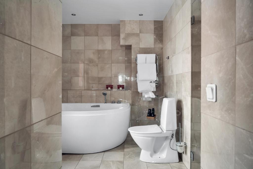 Elite Hotel Marina Tower photo