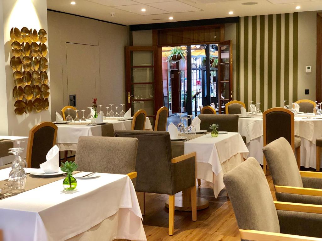 Laguna Nivaria Hotel & Spa — Restaurant & bars in San Cristobal de la Laguna (Tenerife), Canary Islands