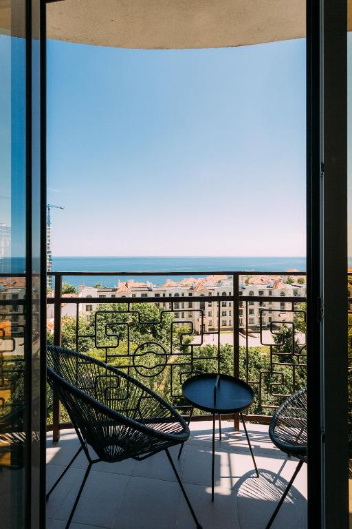 Sea and Sky Apartment photo