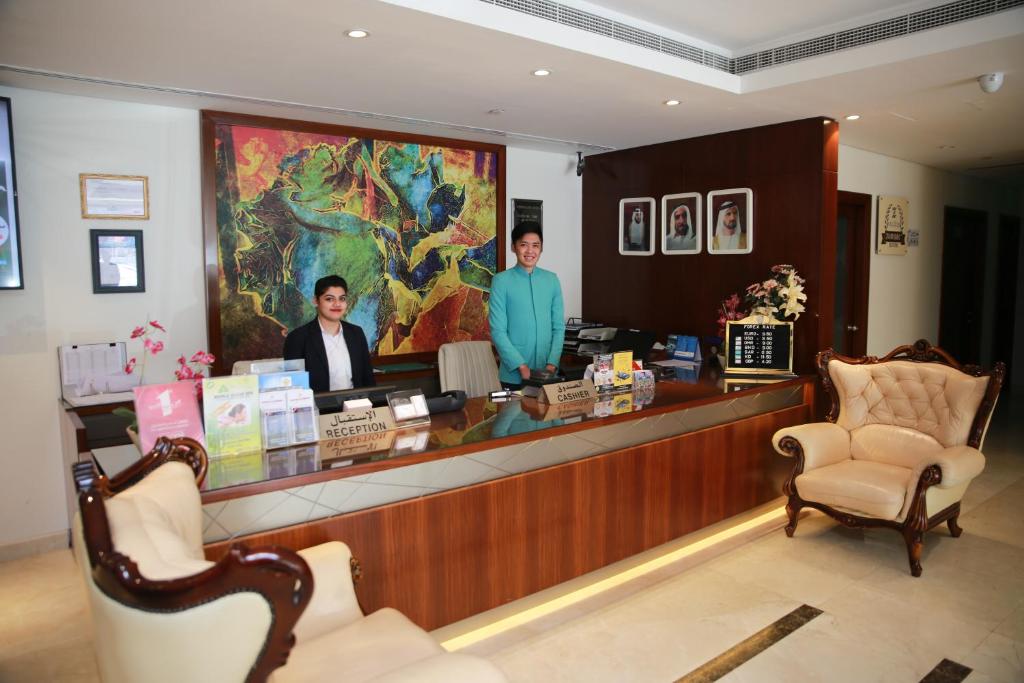 Lobby, Versailles By Vieras in Dubai