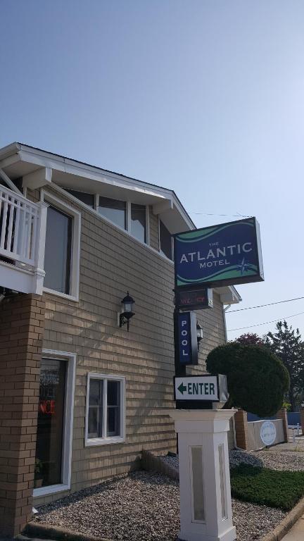 Atlantic Motel photo