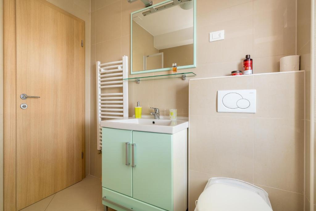 Beachfront Apartments Gabine photo