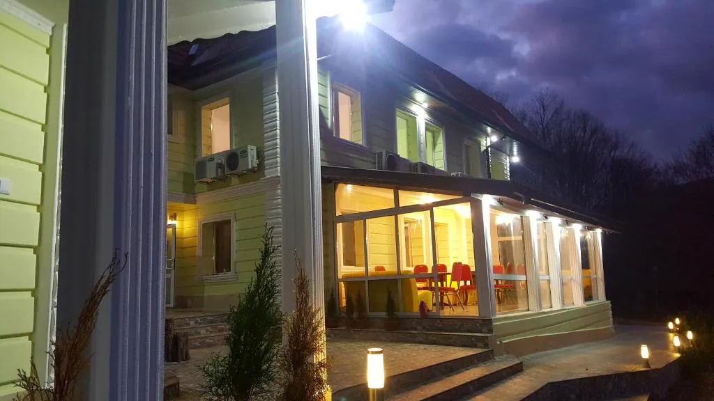 Hotel & Restaurant Kotel，位于科泰尔的酒店