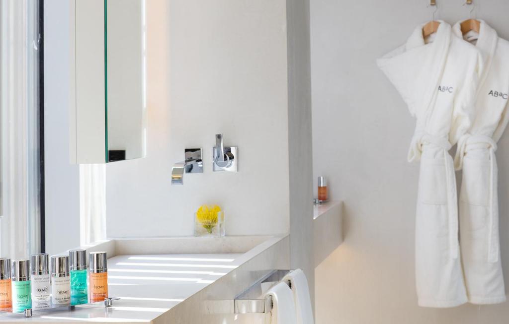 Abac Restaurant Hotel Barcelona Gl Monumento Photo 16