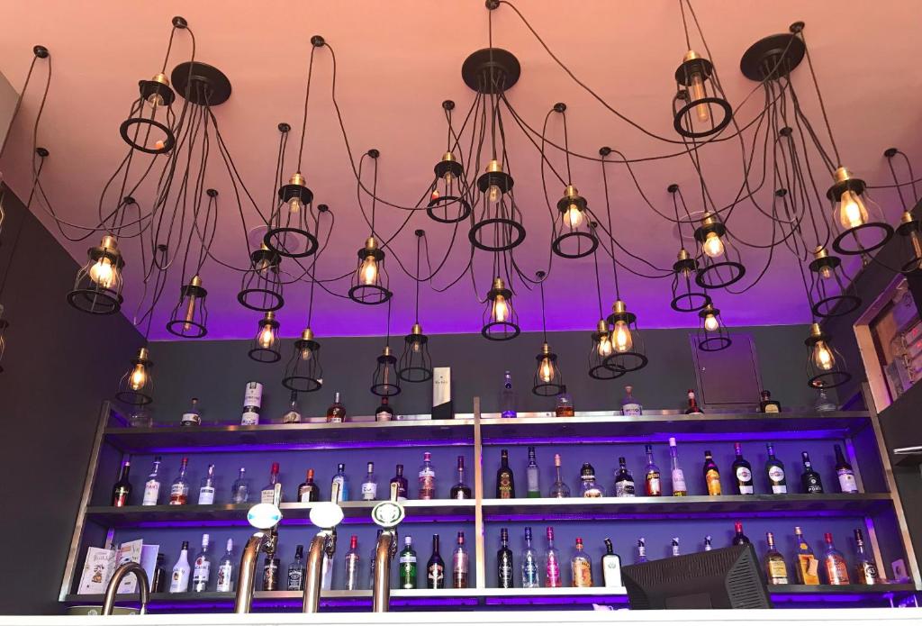 Bar/lounge