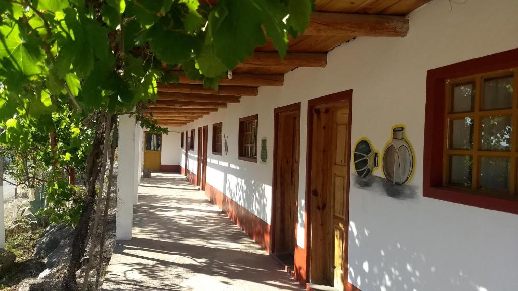 Hotel Entronque Barrancas — Hotel in Areponamichic