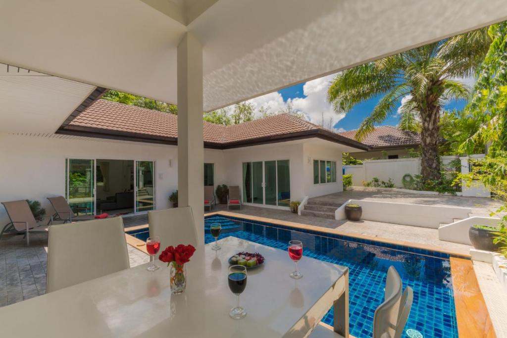 Facilities, Phikun Private Pool Villa 4 Bedrooms in Phuket