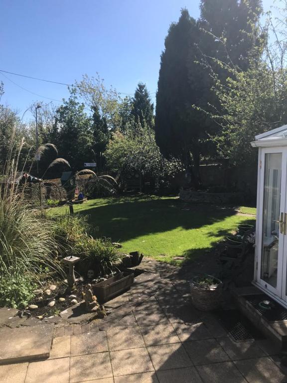 Arron House, Hamilton