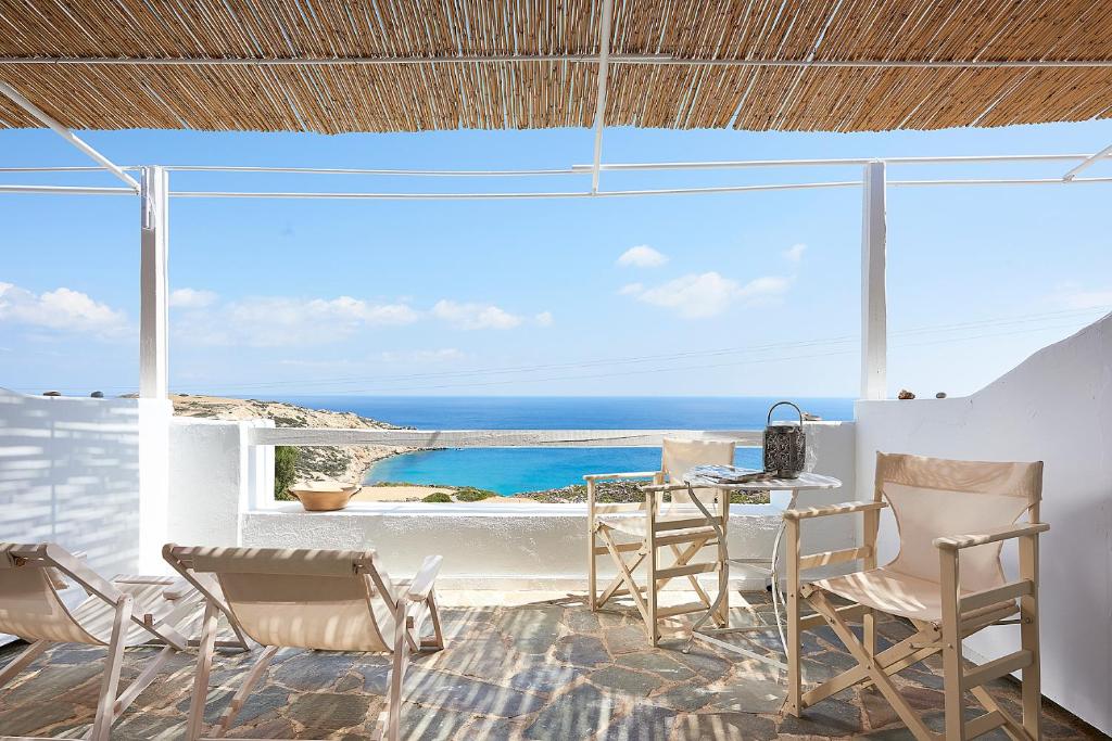 Vista Mare Milos photo