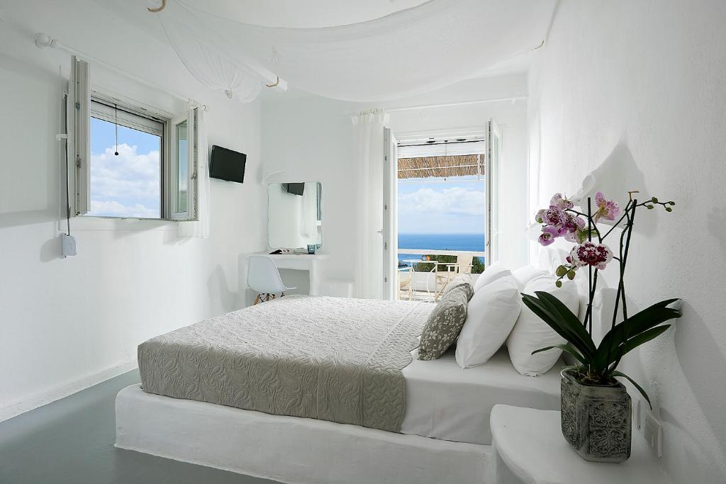 Vista Mare Milos photo