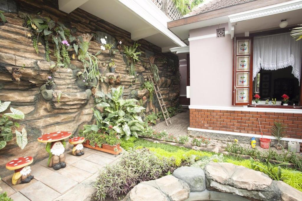 Huis Van Gustafine Floor 1