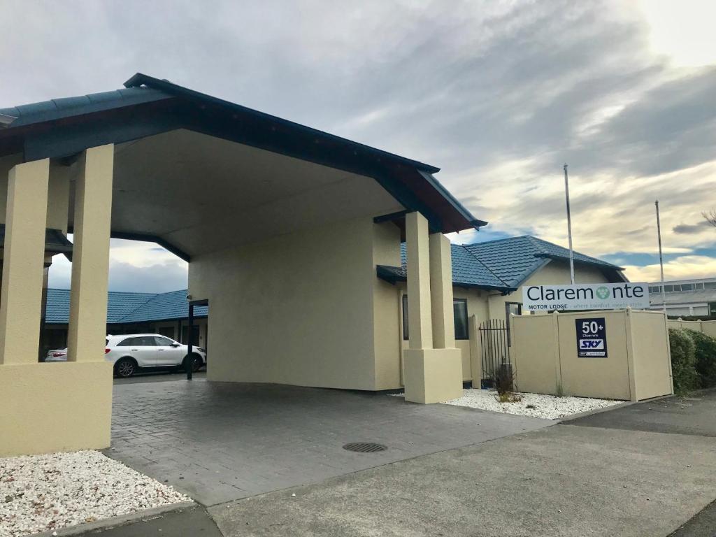 Claremonte Motor Lodge photo