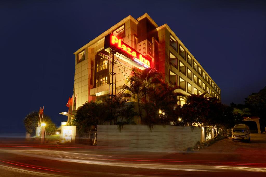 Plaza Inn Business Hotel photo