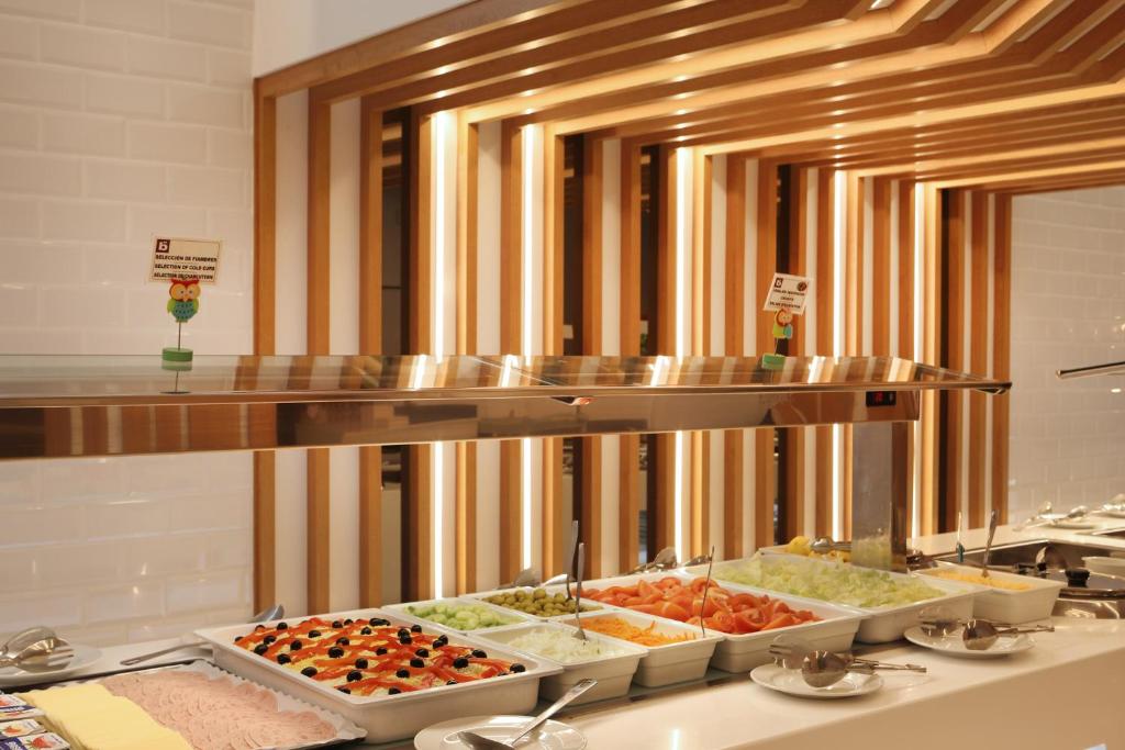 Hotel Brasil — Restaurant & bars in Benidorm, Valencian Community