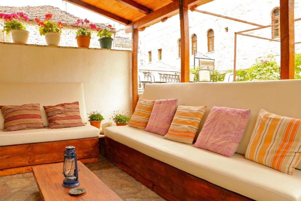 Stone City Hostel photo