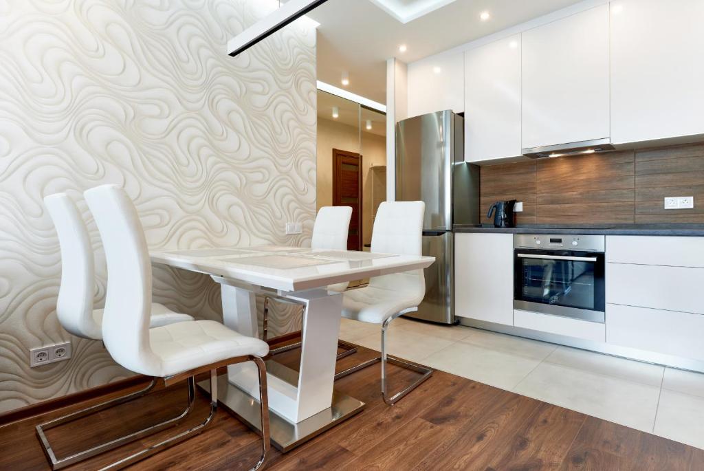 Apartment near Lukyanovka Square 전경