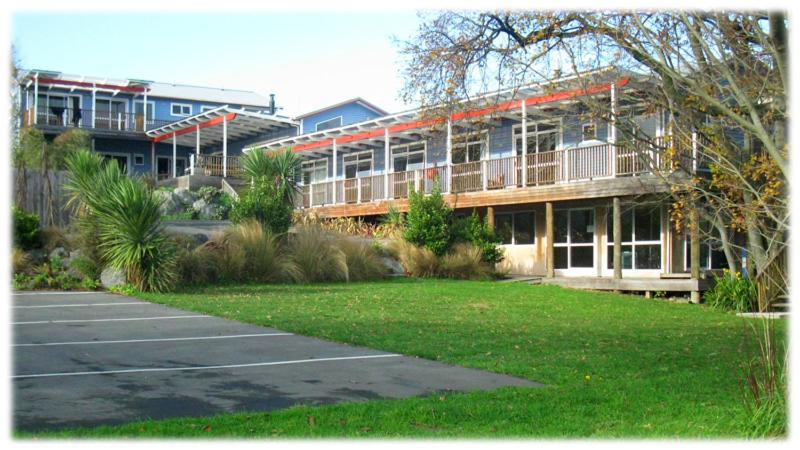 The Lazy Shag Lodge — Hotel in Kaikoura