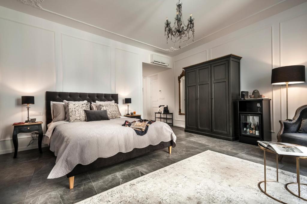 Palermo Palazzo Natoli Boutique Hotel room